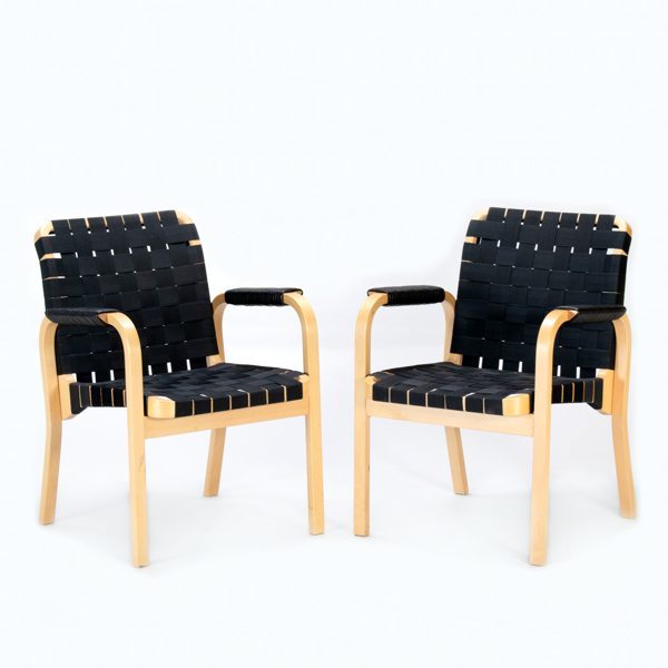 Alvar Aalto Karmstol "modell 45" Artek Finland 1900-tal (2 st)